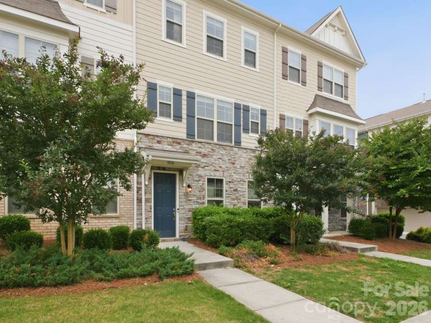 1038 Doveridge Street, Charlotte, NC 28273.  MLS# CAR4432496, YatesRealty ID 24412. 