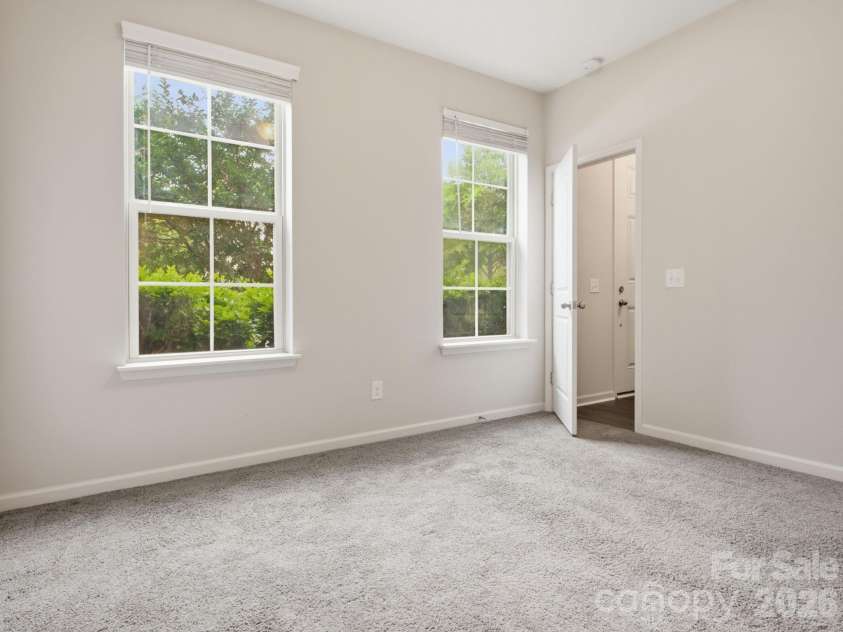 1038 Doveridge Street, Charlotte, NC 28273.  MLS# CAR4432496, YatesRealty ID 24412. Main level bedroom