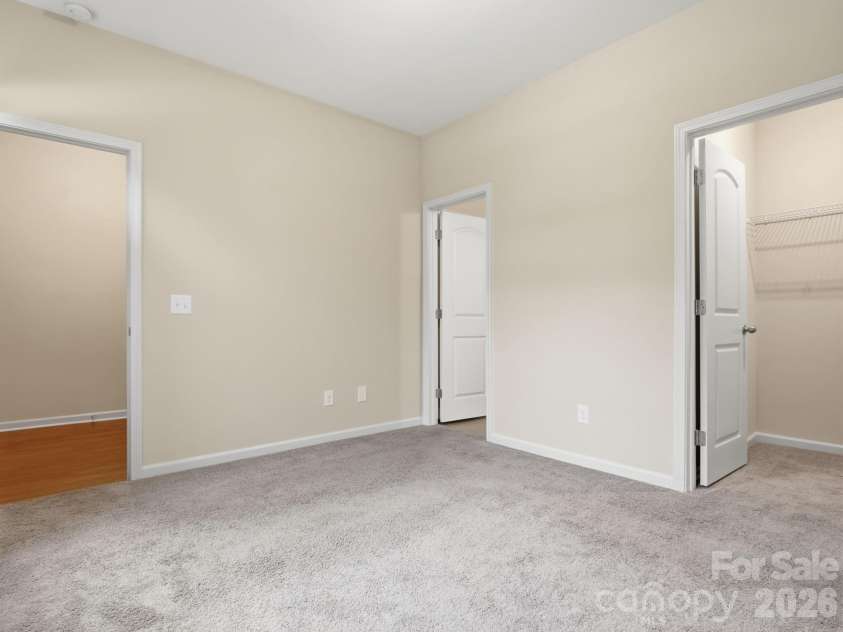 1038 Doveridge Street, Charlotte, NC 28273.  MLS# CAR4432496, YatesRealty ID 24412. Main level bedroom