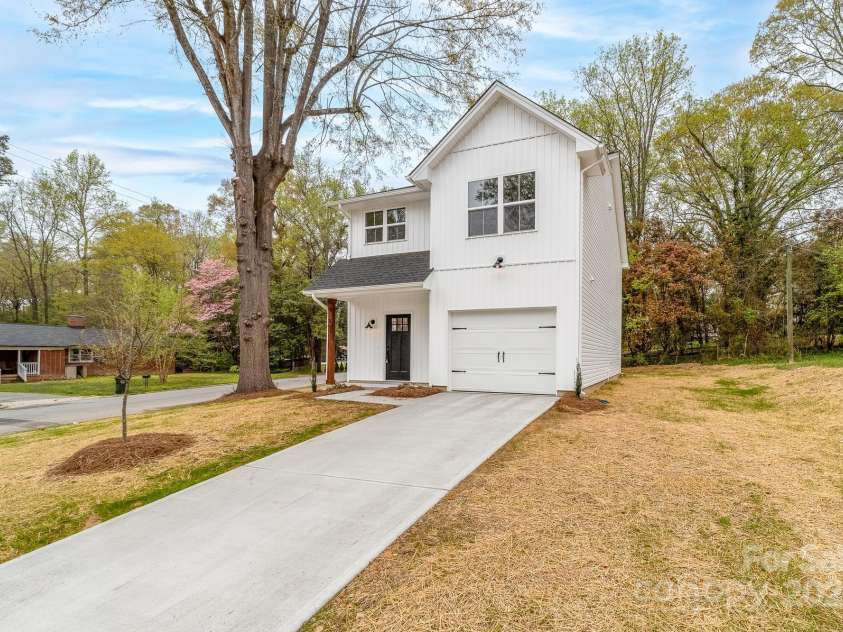 103 Irwin Street, Cherryville, NC 28021.  MLS# CAR4325669, YatesRealty ID 24413. 