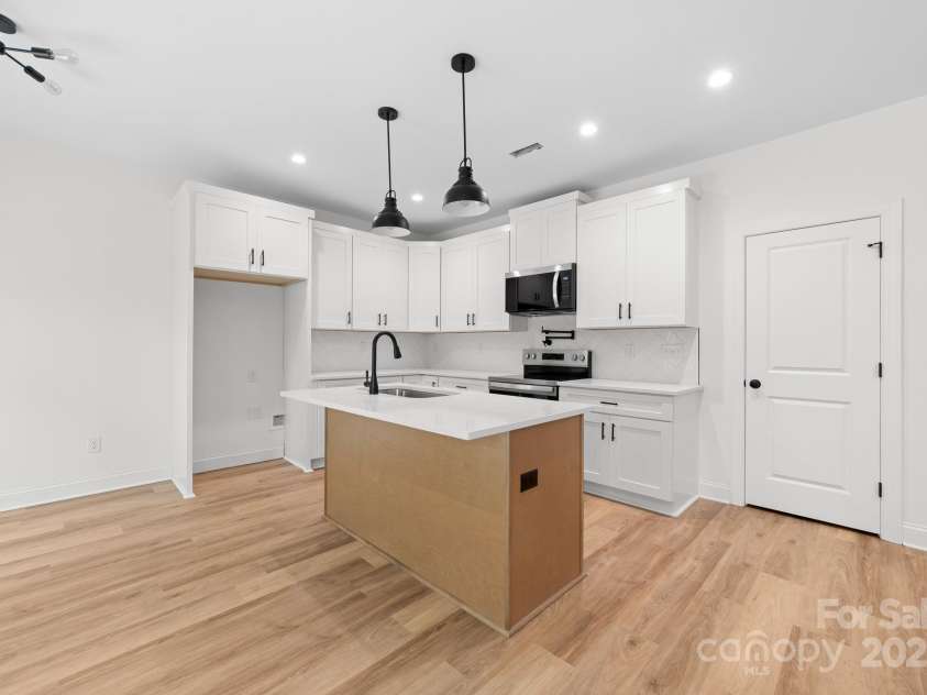 103 Irwin Street, Cherryville, NC 28021.  MLS# CAR4325669, YatesRealty ID 24413. 