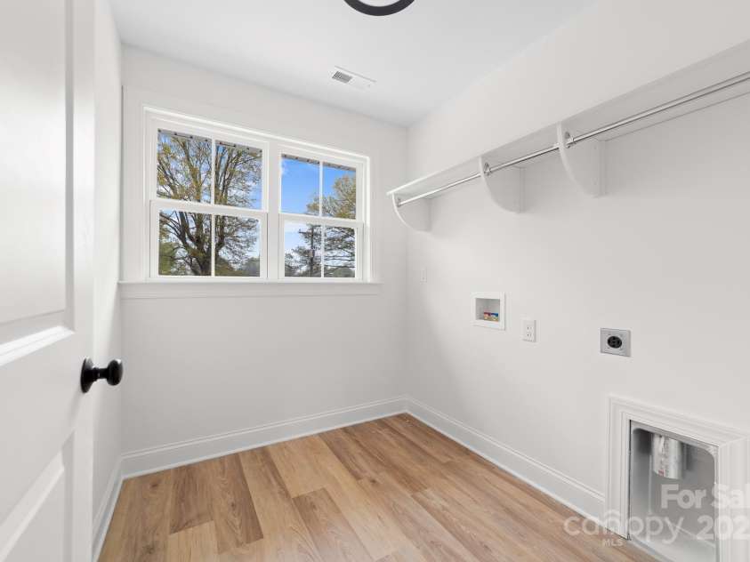 103 Irwin Street, Cherryville, NC 28021.  MLS# CAR4325669, YatesRealty ID 24413. 