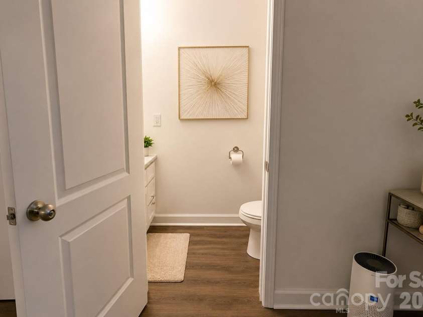 650 Cemetery Street, Salisbury, NC 28144.  MLS# CAR4383922, YatesRealty ID 24413. Half bath downstairs