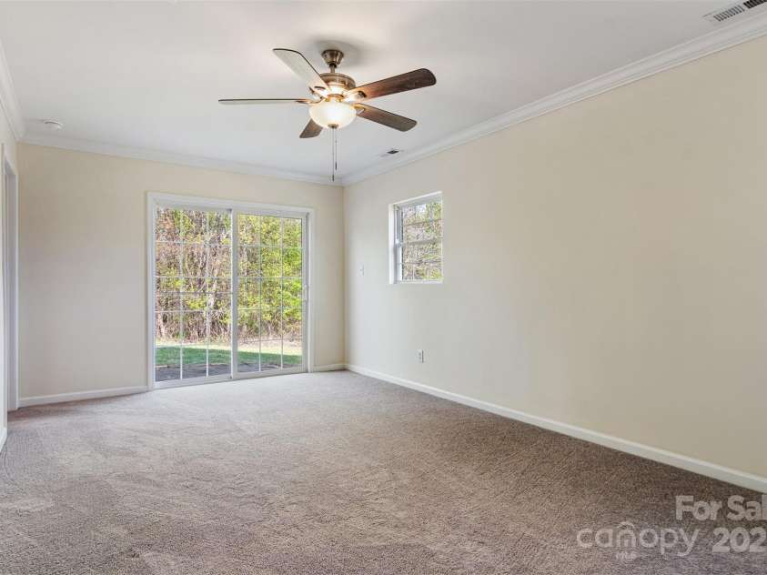 2948 Christy Leigh Drive, Newton, NC 28658.  MLS# CAR4242372, YatesRealty ID 24414. 