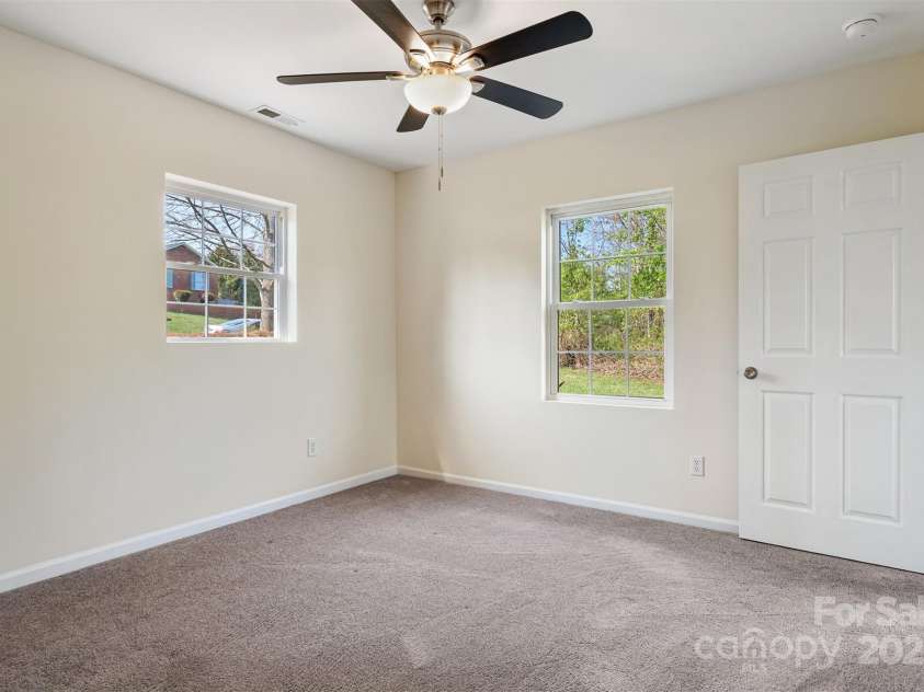 2948 Christy Leigh Drive, Newton, NC 28658.  MLS# CAR4242372, YatesRealty ID 24414. 