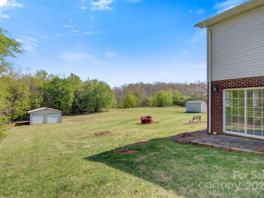 2948 Christy Leigh Drive, Newton, NC 28658.  MLS# CAR4242372, YatesRealty ID 24414. 