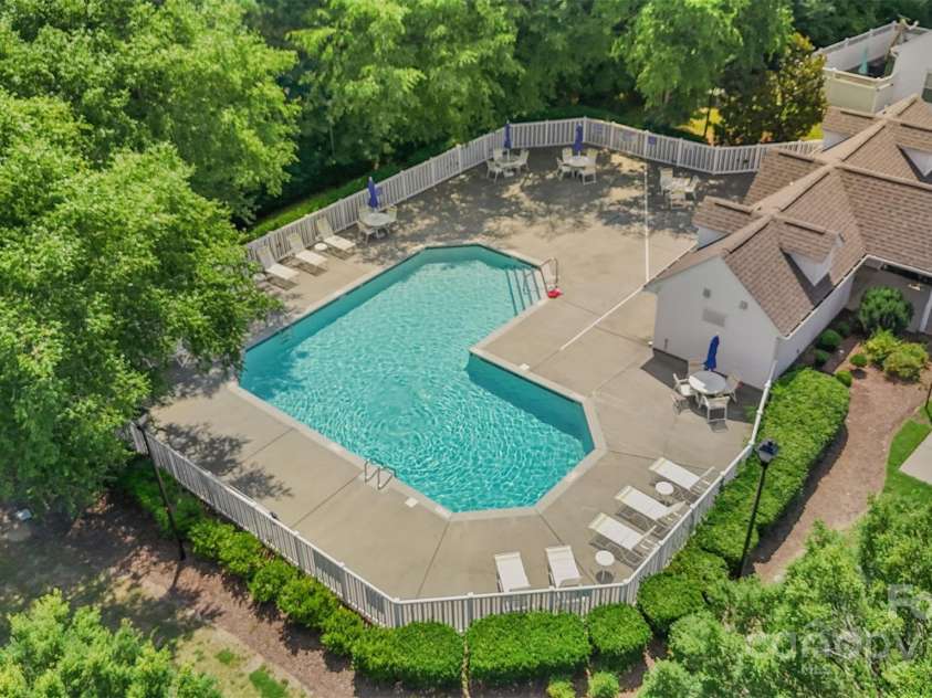 825 Rock Lake Glen, Fort Mill, SC 29715.  MLS# CAR4274100, YatesRealty ID 24418. 