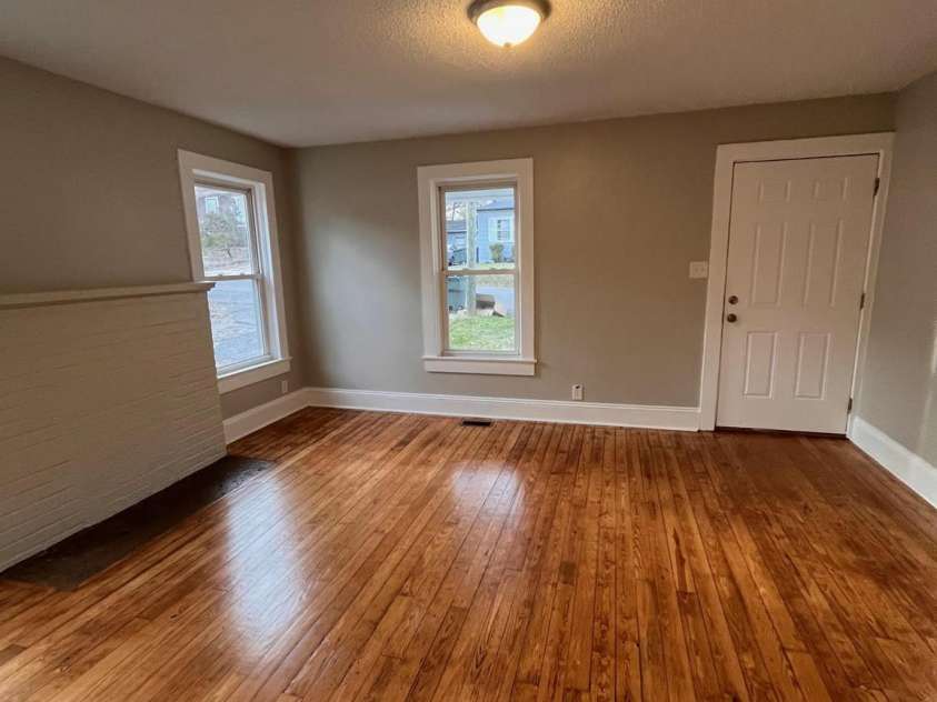 120 3rd Avenue, Conover, NC 28613.  MLS# CAR4222608, YatesRealty ID 2442. 