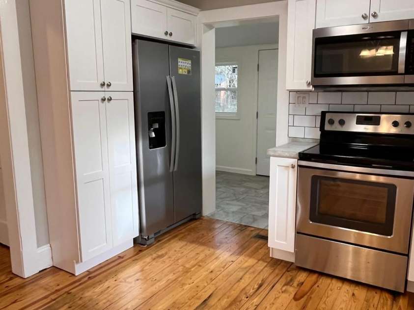 120 3rd Avenue, Conover, NC 28613.  MLS# CAR4222608, YatesRealty ID 2442. 