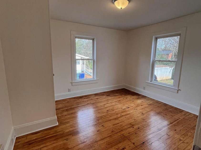 120 3rd Avenue, Conover, NC 28613.  MLS# CAR4222608, YatesRealty ID 2442. 