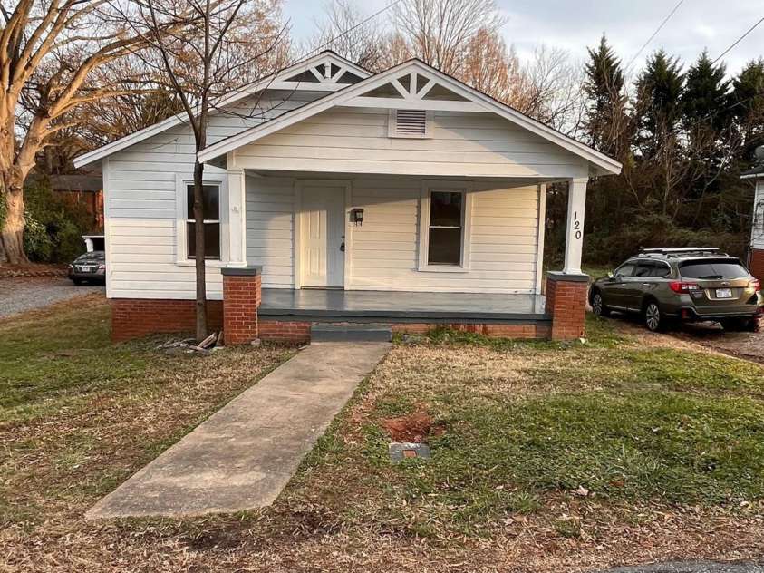 120 3rd Avenue, Conover, NC 28613.  MLS# CAR4222608, YatesRealty ID 2442. 