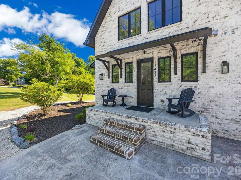 5438 Ralph Harper Lane, Clover, SC 29710.  MLS# CAR4384782, YatesRealty ID 24420. 