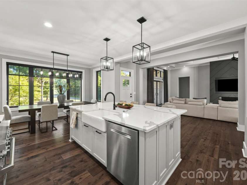 5438 Ralph Harper Lane, Clover, SC 29710.  MLS# CAR4384782, YatesRealty ID 24420. 