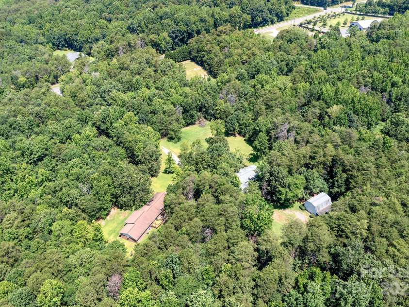 6601 Charlotte Highway, York, SC 29745.  MLS# CAR4274584, YatesRealty ID 24421. 