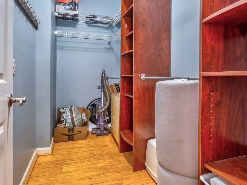103 Old Southside Road, Saluda, NC 28773.  MLS# CAR4376836, YatesRealty ID 24422. Primary suite large walkin closet