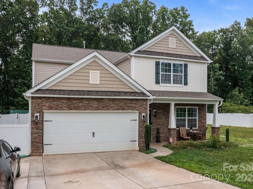 413 Wheat Field Drive, Mount Holly, NC 28120.  MLS# CAR4260299, YatesRealty ID 24423. 