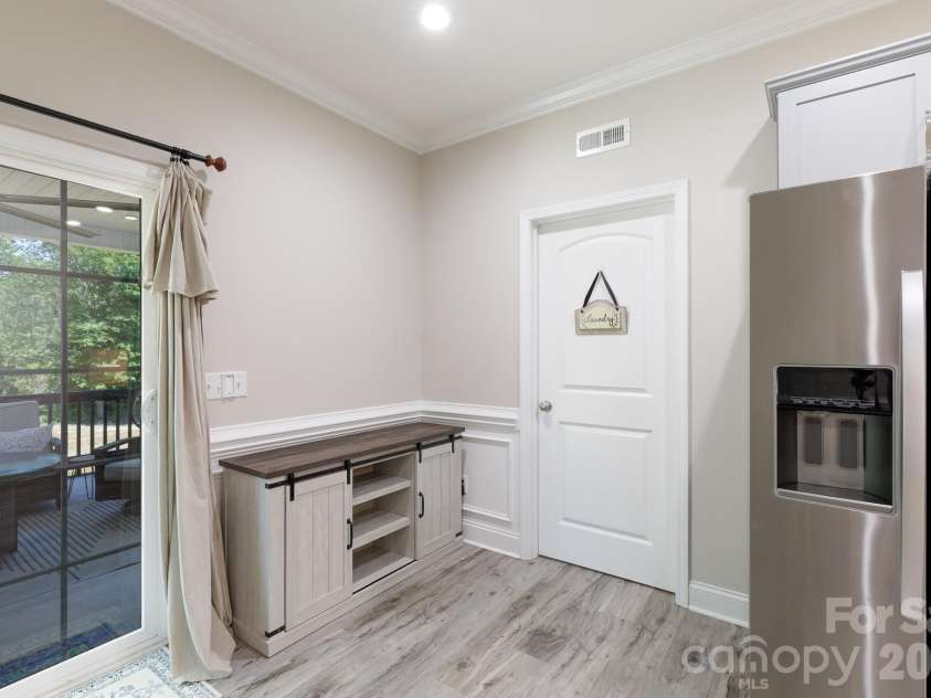 949 Jason Lyle Drive, Rock Hill, SC 29730.  MLS# CAR4375375, YatesRealty ID 24423. 