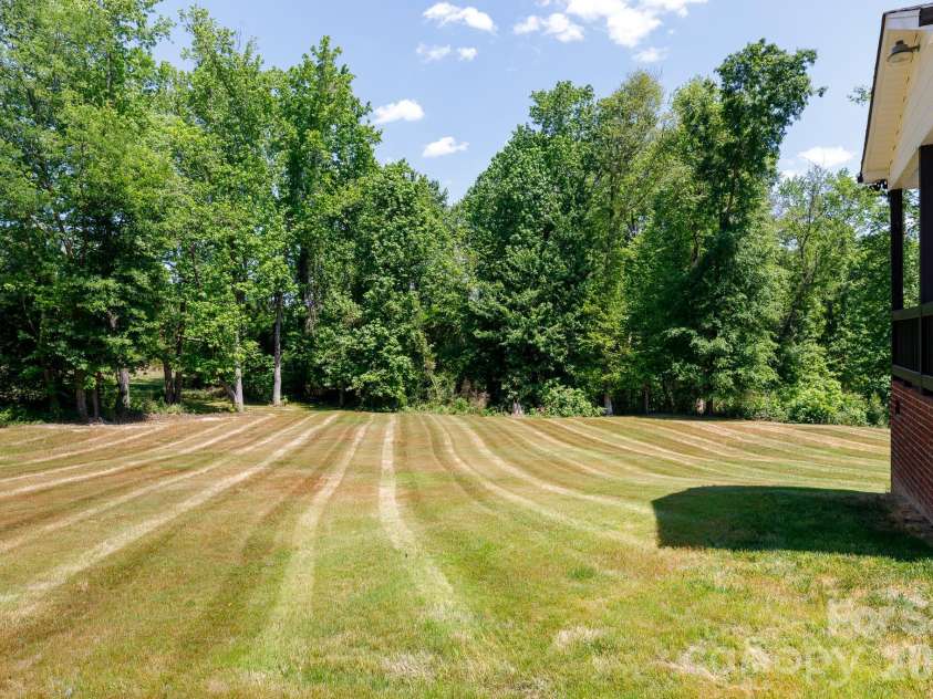 949 Jason Lyle Drive, Rock Hill, SC 29730.  MLS# CAR4375375, YatesRealty ID 24423. 