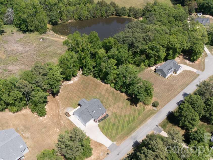 949 Jason Lyle Drive, Rock Hill, SC 29730.  MLS# CAR4375375, YatesRealty ID 24423. 