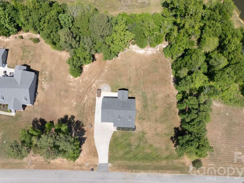 949 Jason Lyle Drive, Rock Hill, SC 29730.  MLS# CAR4375375, YatesRealty ID 24423. 