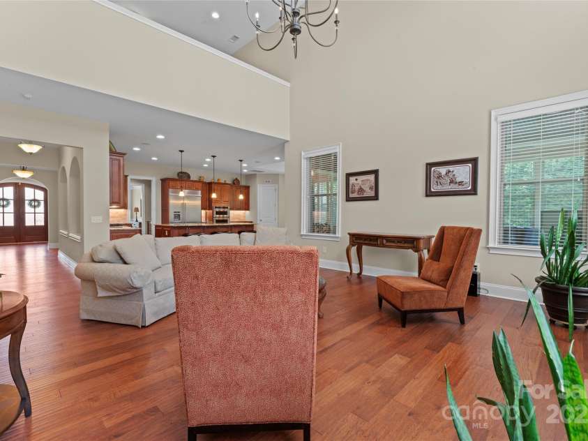 1400 Delaney Drive, Matthews, NC 28104.  MLS# CAR4255210, YatesRealty ID 24424. Great Room