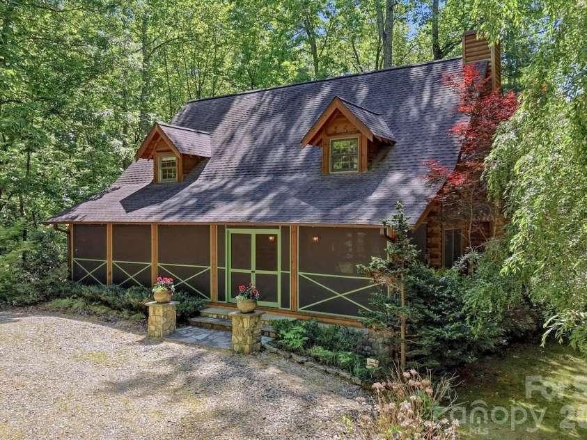 16 Shadow Brook Drive, Flat Rock, NC 28731.  MLS# CAR4373475, YatesRealty ID 24425. 