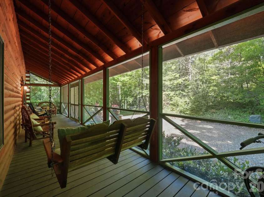 16 Shadow Brook Drive, Flat Rock, NC 28731.  MLS# CAR4373475, YatesRealty ID 24425. 