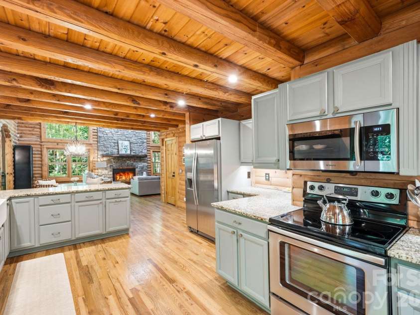 16 Shadow Brook Drive, Flat Rock, NC 28731.  MLS# CAR4373475, YatesRealty ID 24425. 