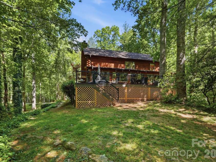 16 Shadow Brook Drive, Flat Rock, NC 28731.  MLS# CAR4373475, YatesRealty ID 24425. 