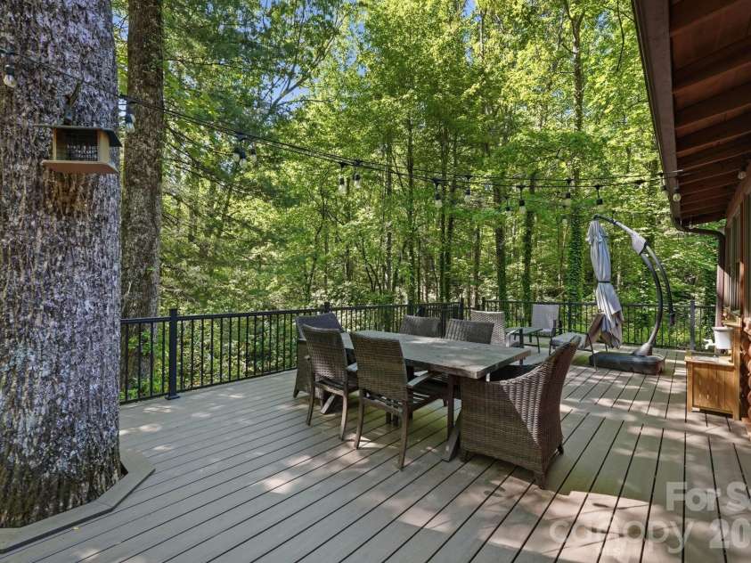 16 Shadow Brook Drive, Flat Rock, NC 28731.  MLS# CAR4373475, YatesRealty ID 24425. 
