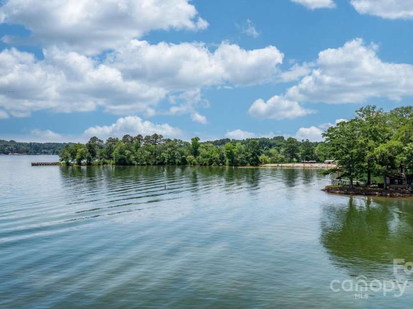 237 Shiloh Church Road, Hickory, NC 28601.  MLS# CAR4275859, YatesRealty ID 24425. 