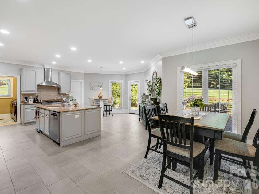 2 Sterling Run Drive, Fletcher, NC 28732.  MLS# CAR4377297, YatesRealty ID 24426. 