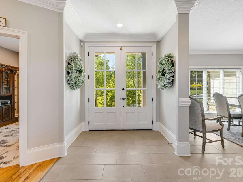 2 Sterling Run Drive, Fletcher, NC 28732.  MLS# CAR4377297, YatesRealty ID 24426. 