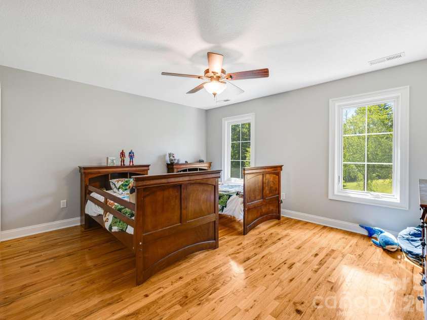 2 Sterling Run Drive, Fletcher, NC 28732.  MLS# CAR4377297, YatesRealty ID 24426. 