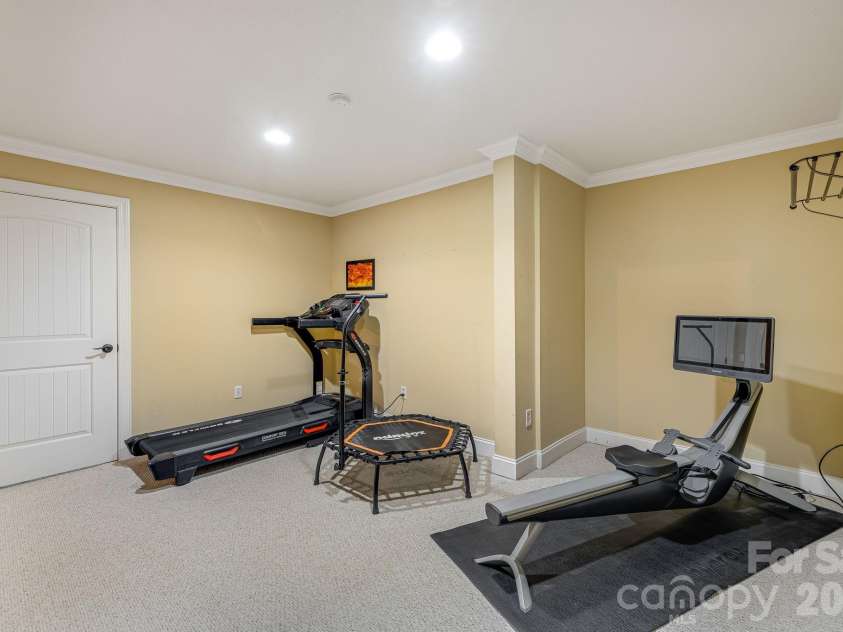 2 Sterling Run Drive, Fletcher, NC 28732.  MLS# CAR4377297, YatesRealty ID 24426. 