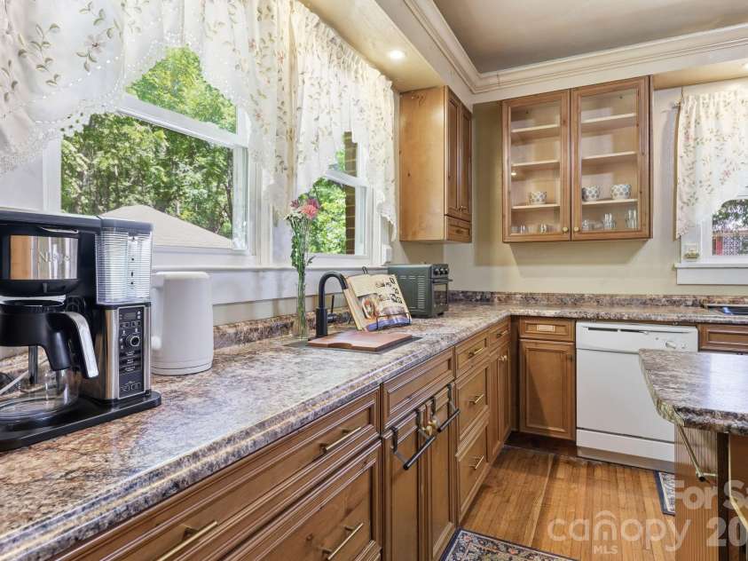 1705 US 52 Highway, Albemarle, NC 28001.  MLS# CAR4385397, YatesRealty ID 24427. 