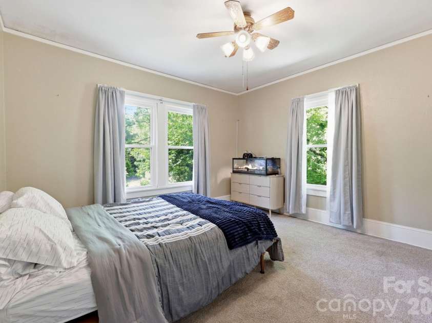 1705 US 52 Highway, Albemarle, NC 28001.  MLS# CAR4385397, YatesRealty ID 24427. 