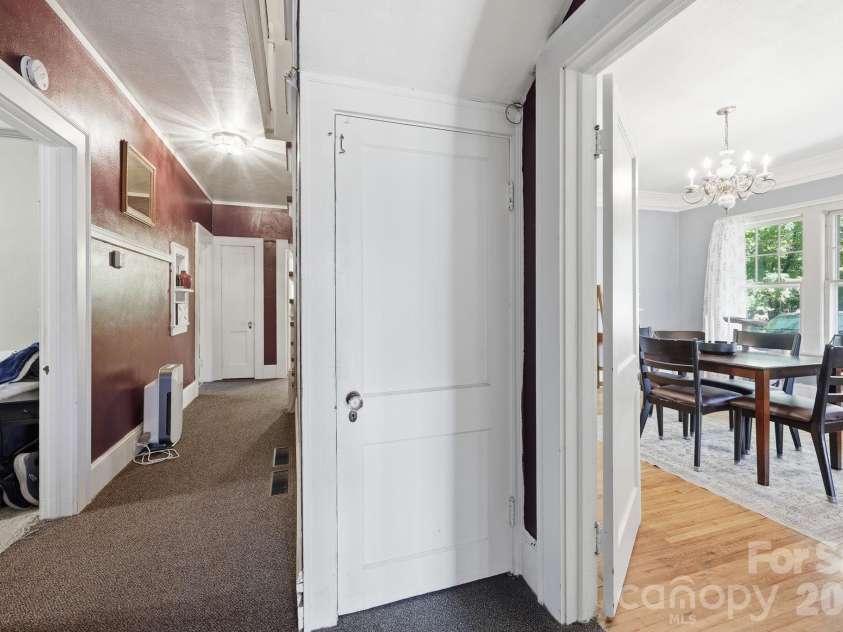 1705 US 52 Highway, Albemarle, NC 28001.  MLS# CAR4385397, YatesRealty ID 24427. 