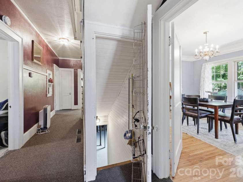 1705 US 52 Highway, Albemarle, NC 28001.  MLS# CAR4385397, YatesRealty ID 24427. 