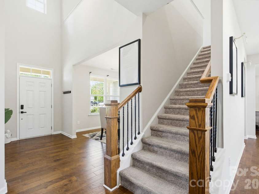 840 Oak Manor Drive, Concord, NC 28025.  MLS# CAR4376551, YatesRealty ID 24429. 