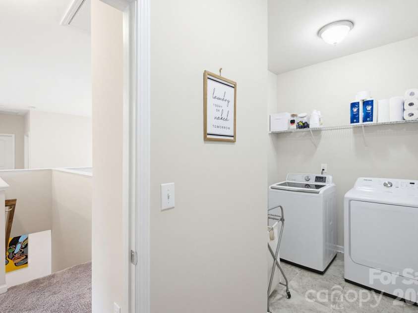 840 Oak Manor Drive, Concord, NC 28025.  MLS# CAR4376551, YatesRealty ID 24429. 