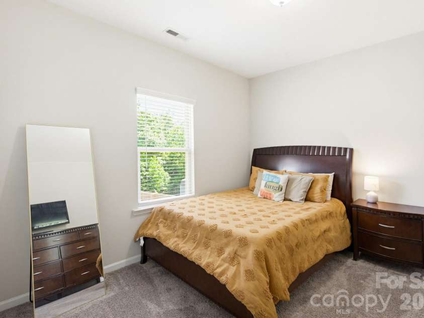 840 Oak Manor Drive, Concord, NC 28025.  MLS# CAR4376551, YatesRealty ID 24429. 