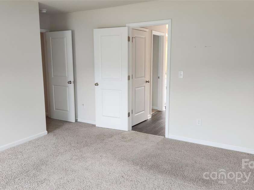 14727 Choate Circle, Charlotte, NC 28273.  MLS# CAR4287456, YatesRealty ID 2443. Main bedroom