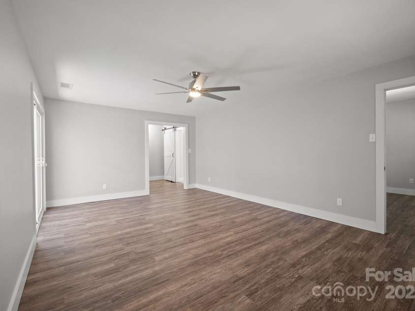 306 7th Street Place, Conover, NC 28613.  MLS# CAR4234782, YatesRealty ID 2443. 