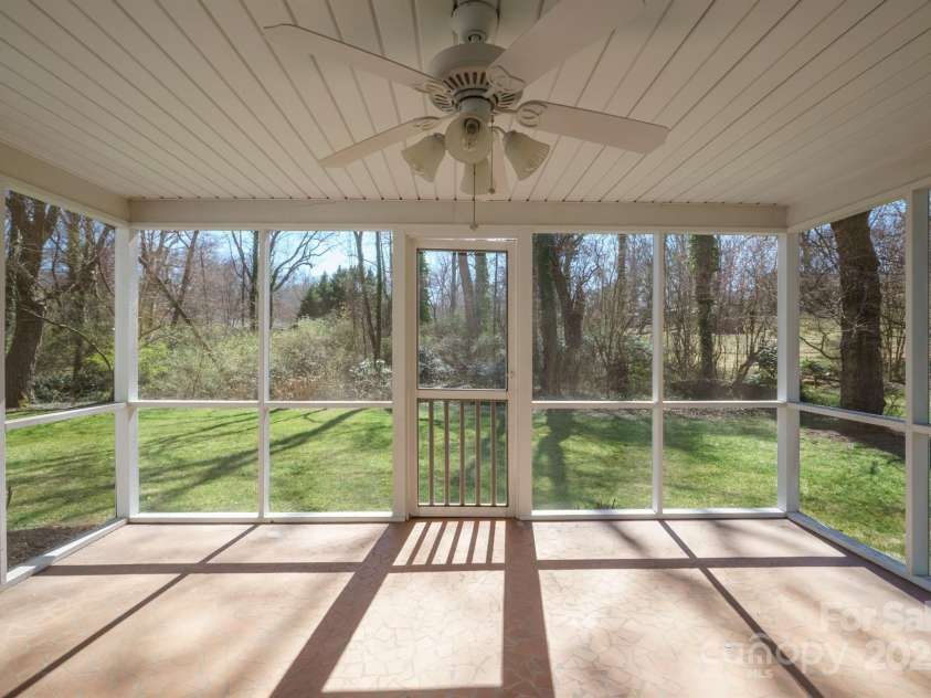 306 7th Street Place, Conover, NC 28613.  MLS# CAR4234782, YatesRealty ID 2443. 