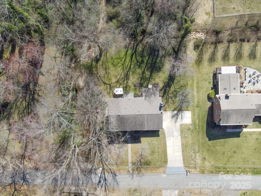 306 7th Street Place, Conover, NC 28613.  MLS# CAR4234782, YatesRealty ID 2443. 