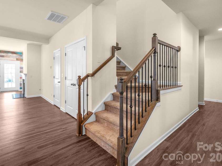7420 Tullamore Glen, Huntersville, NC 28078.  MLS# CAR4323315, YatesRealty ID 24431. 
