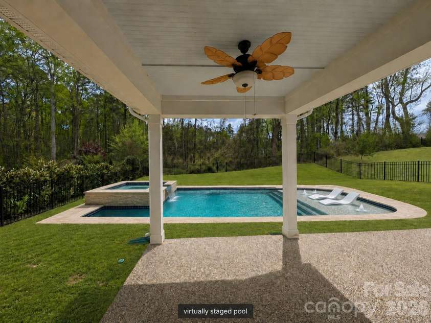 7420 Tullamore Glen, Huntersville, NC 28078.  MLS# CAR4323315, YatesRealty ID 24431. Virtually Staged