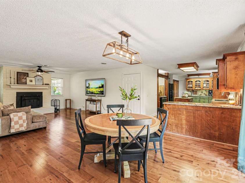 2115 Candlewood Drive, Concord, NC 28027.  MLS# CAR4366895, YatesRealty ID 24432. 