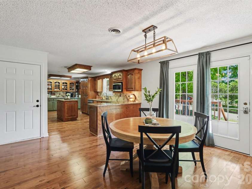 2115 Candlewood Drive, Concord, NC 28027.  MLS# CAR4366895, YatesRealty ID 24432. 